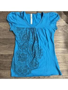 y2k Blue grunge paisley ish top with a boho vibe